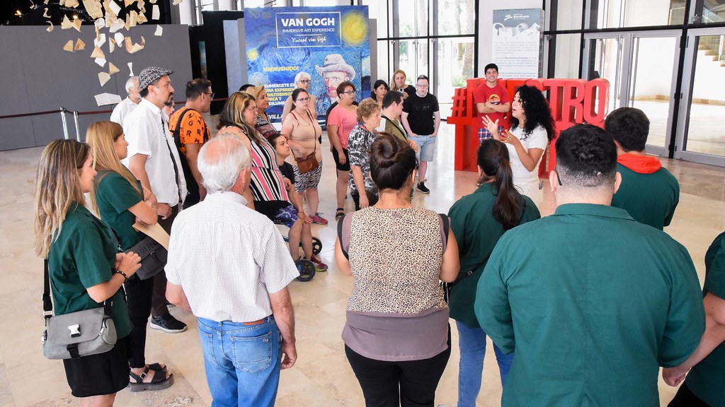 El TB abrio sus puertas en el marco del Dia Internacional de la discapacidad : Entretenimiento de Argentina