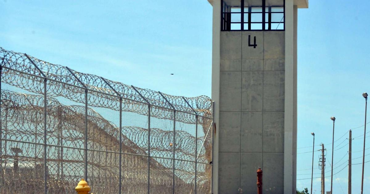 Investigan la muerte de un confinado en la carcel las Cucharas en Ponce : Noticias de Puerto Rico