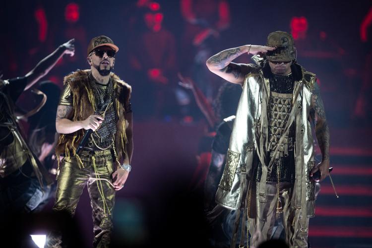 Wisin y Yandel convierten el Choliseo en una discoteca con La Última Mision : Entretenimiento de Puerto Rico