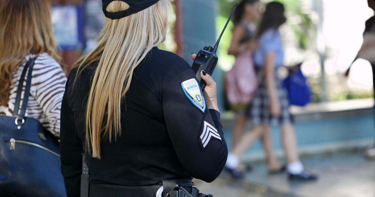 VÍDEO: Desalojan dos escuelas en San Juan tras recibir una amenaza de tiroteo : Noticias de Puerto Rico