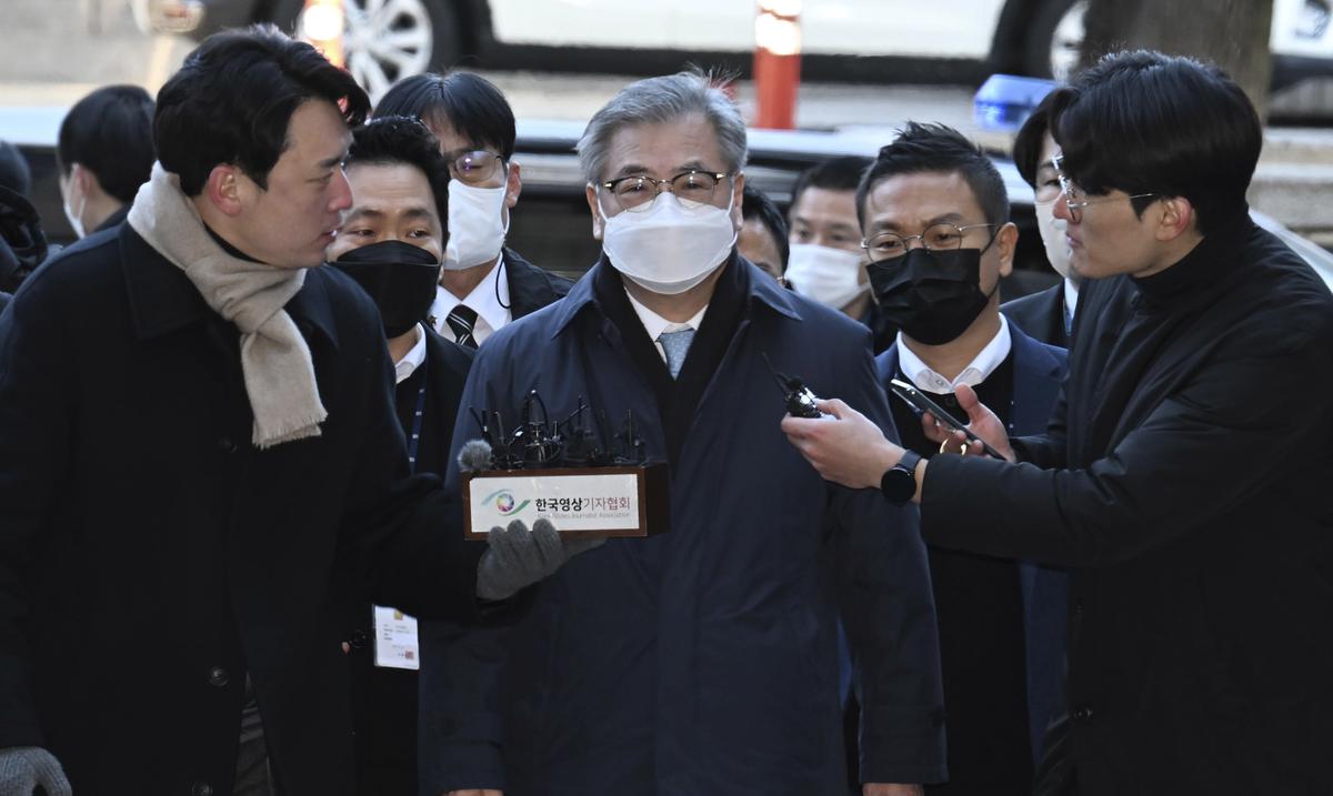 Exjefe de seguridad nacional de Corea del Sur es arrestado por presunto encubrimiento de un asesinato : Noticias de