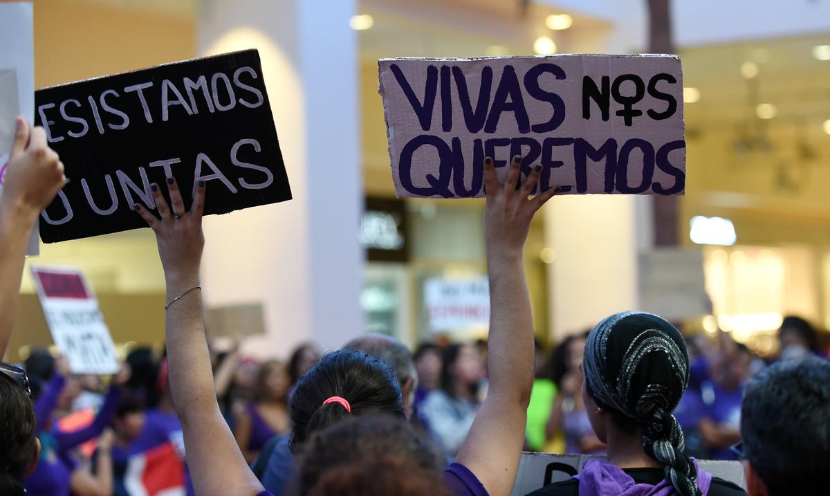 “Lo que esta haciendo el gobierno no es suficiente”: CAAPR publica informe con recomendaciones para atender la violencia de genero : Noticias de Puerto Rico