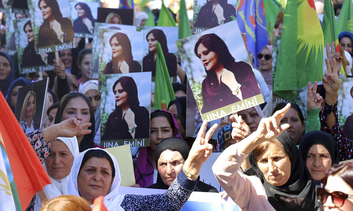 Iran disuelve su policia de la moral tras meses de intensas protestas : Noticias de