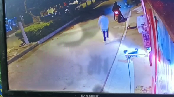 Dos ladrones, que se hicieron pasar como clientes, robaron en un establecimiento : Noticias de Colombia