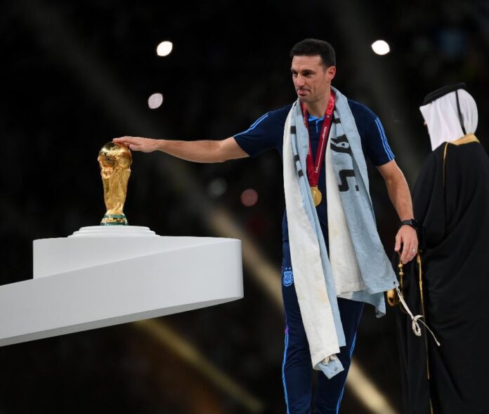 Lionel Scaloni le agradecio al equipo y dejo la puerta abierta para que Messi juegue en 2026 : Entretenimiento de Argentina