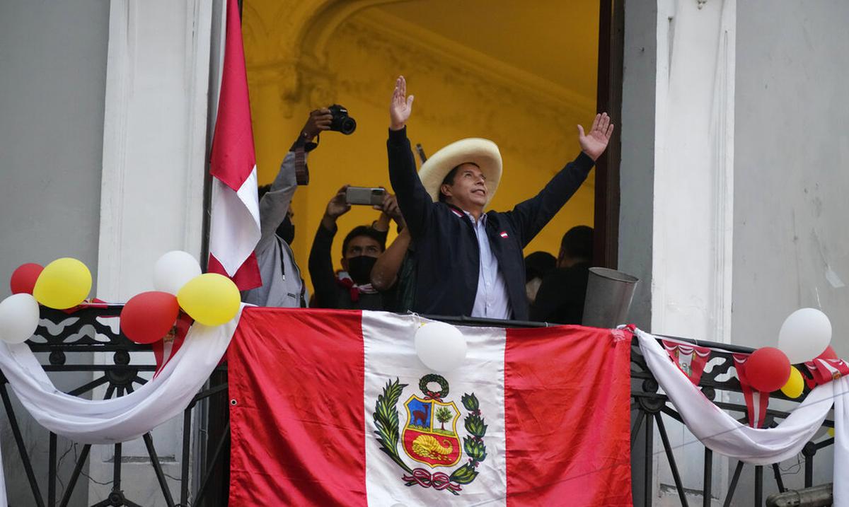 Pedro Castillo y Alberto Fujimori, dos expresidentes de Peru, se encuentran en la misma carcel : Noticias de