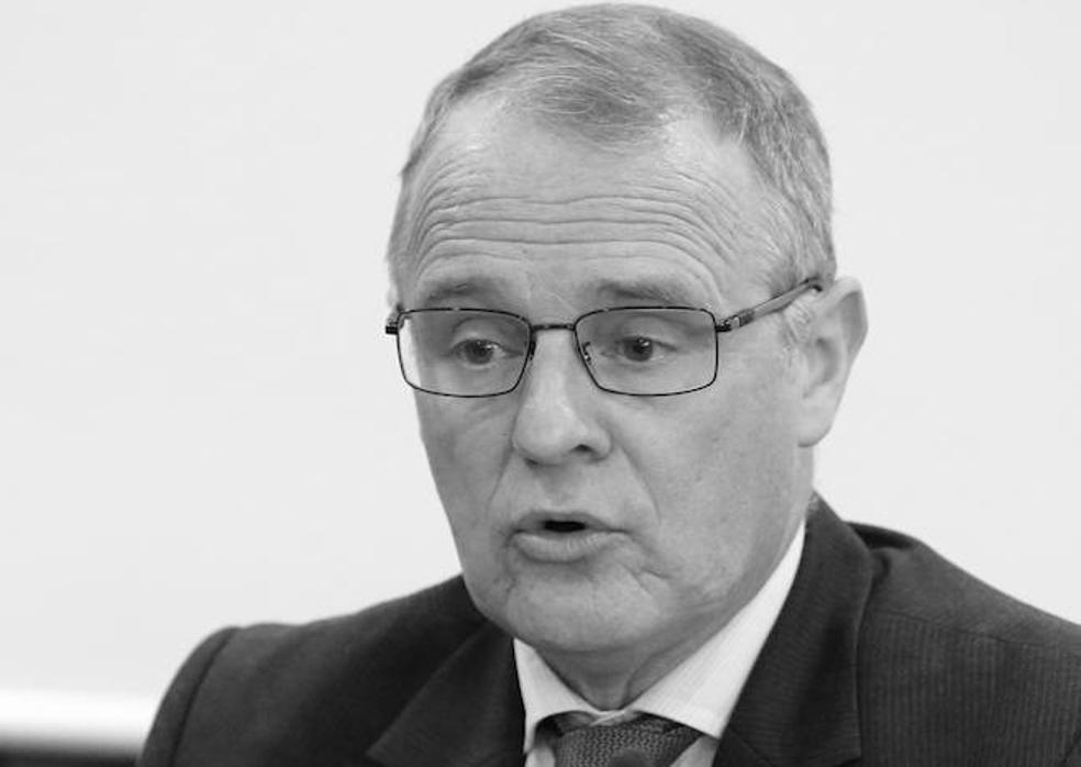 Diego Canga, a Feijoo: «Despues de 40 años de socialismo, Asturias necesita un cambio de rumbo» : Noticias de España