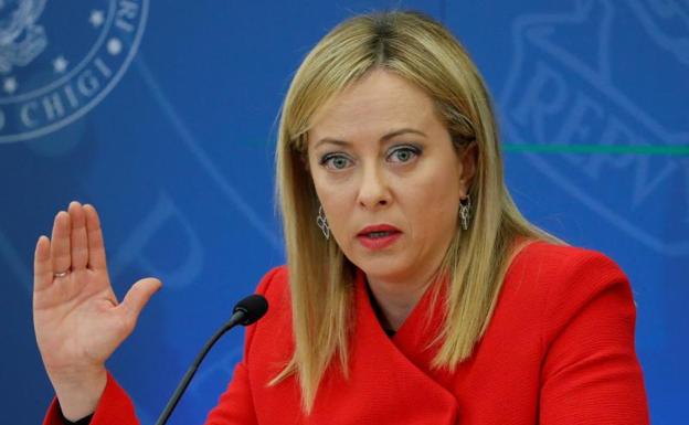 La UE aprueba un tope de 57 euros al petroleo ruso : Internacional de