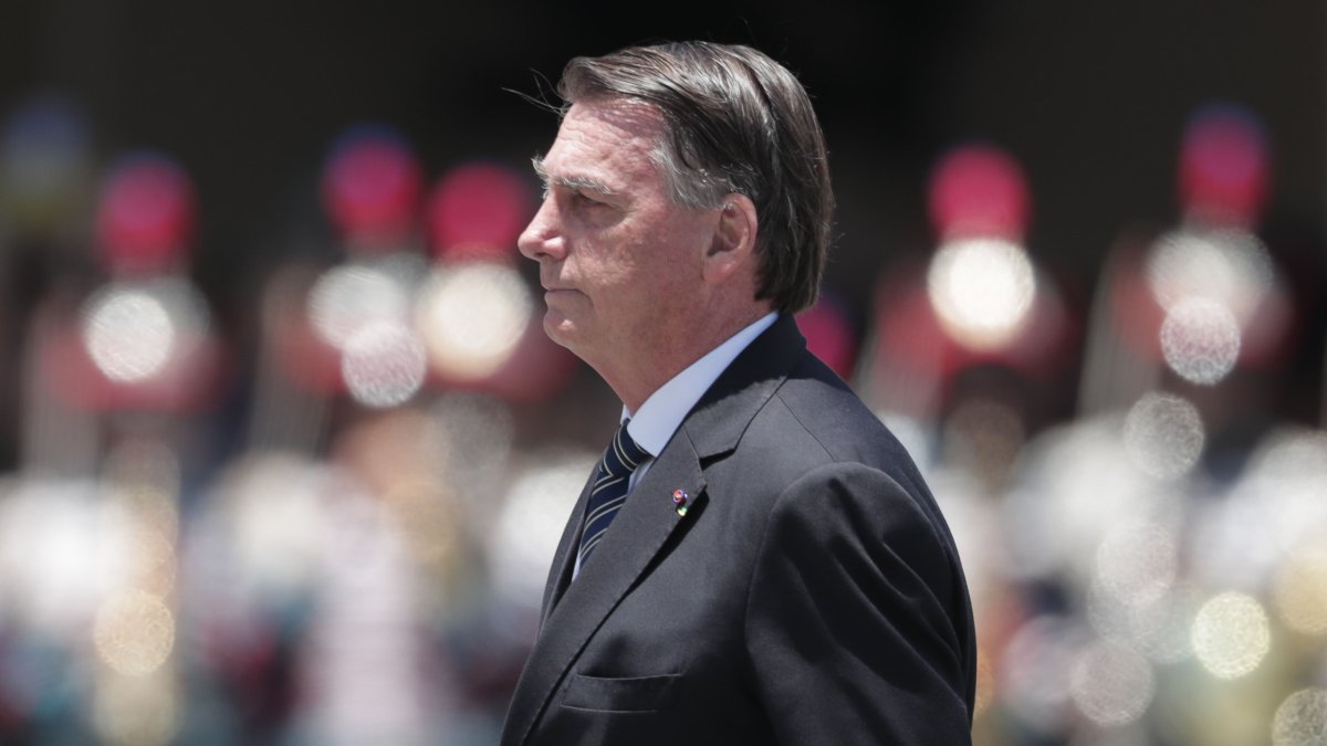 Reaparece Bolsonaro por primera vez tras su derrota en las elecciones en Brasil : Noticias de